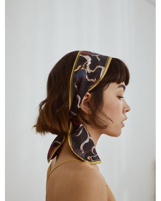 Lost Pattern Black Dream Silk Twilly Neck Bow