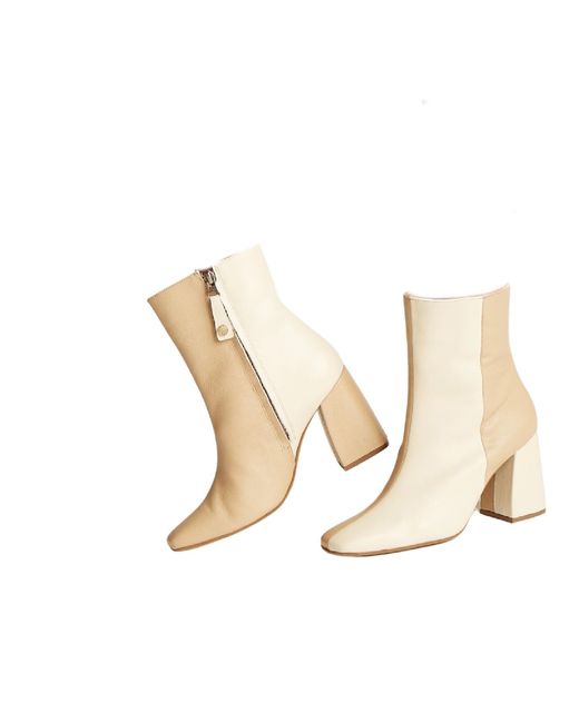 STIVALI NEW YORK Neutrals Muse Ankle Boots In Ivory/tan Arequipe Leather in  Natural | Lyst