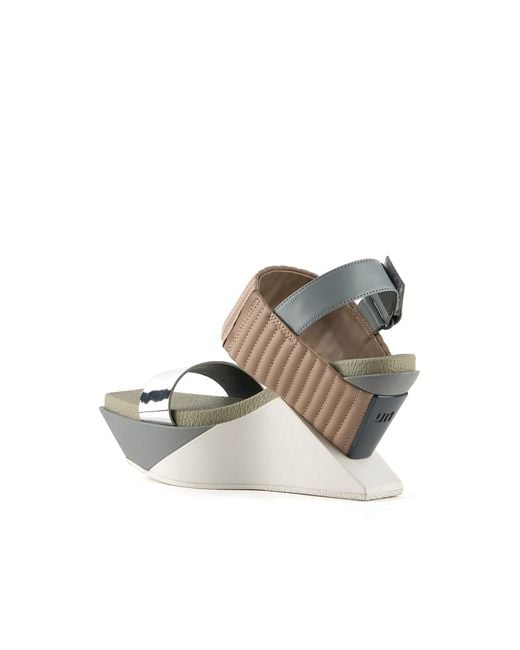 United Nude Gray Neutrals Delta Wedge Puffier