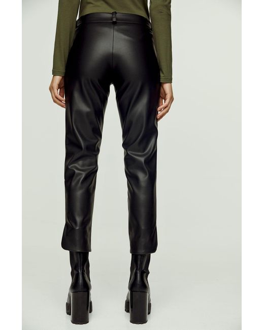 Conquista Black Faux Leather Pants