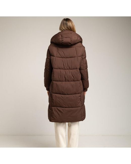Tantra Spain Sl Red Quilted Coat With Non-Detachable Hood, Side Pockets, And Zipper And Clip Closure