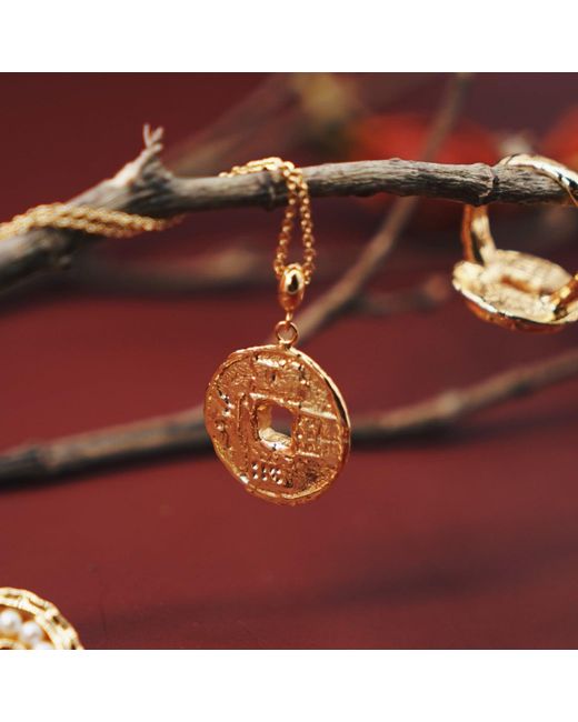 Aurozia Metallic Pearls Of Fortune Coin Plated Pearl Pendant Necklace