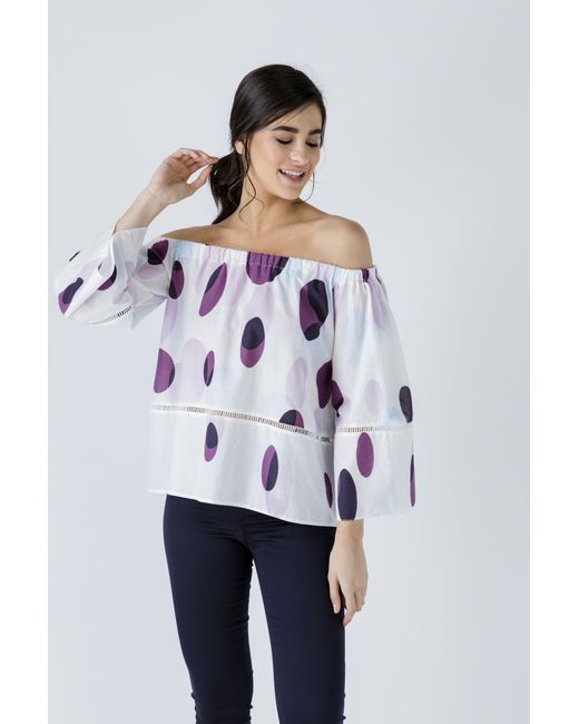 Conquista Natural Off The Shoulder Print Top