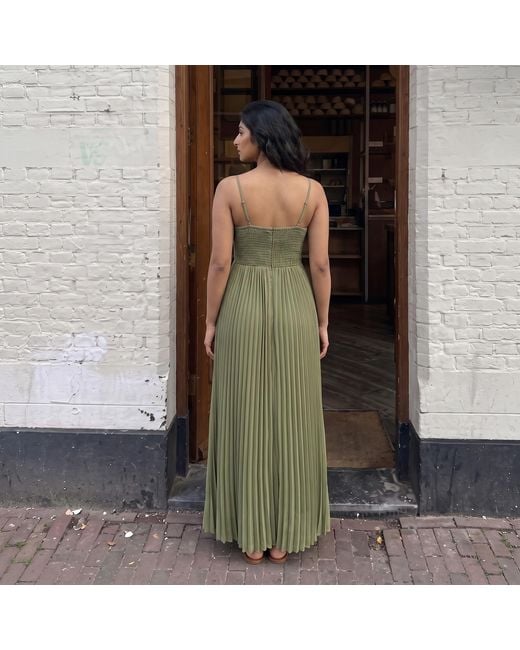 Modenaire Green Pleated Bustier Maxi Dress With Adjustable Straps And Smocked Back