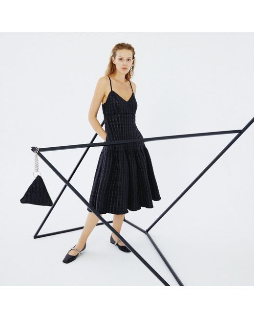 Mirimalist Black Puff Quilted Voluminous Midi Dress