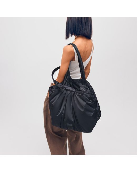 Tyvy New York Black The Aviator Medium Tote