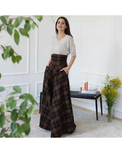 Nikka Place Black Long Wool Skirt With High Waist And Pockets