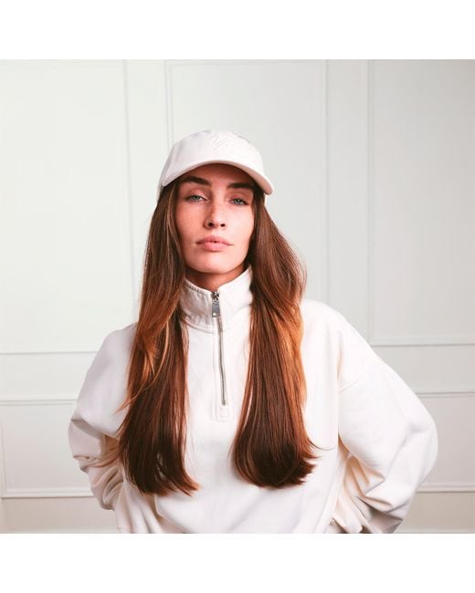 VLD White Neutrals Venice Va Script Cap