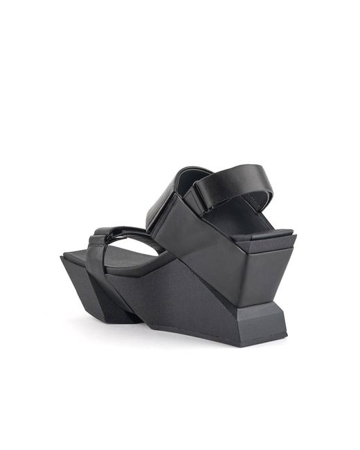 United Nude Black Brutt Sandal