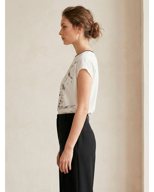 Conquista White Artistic Print Cap-Sleeve Top With Contrast Trim