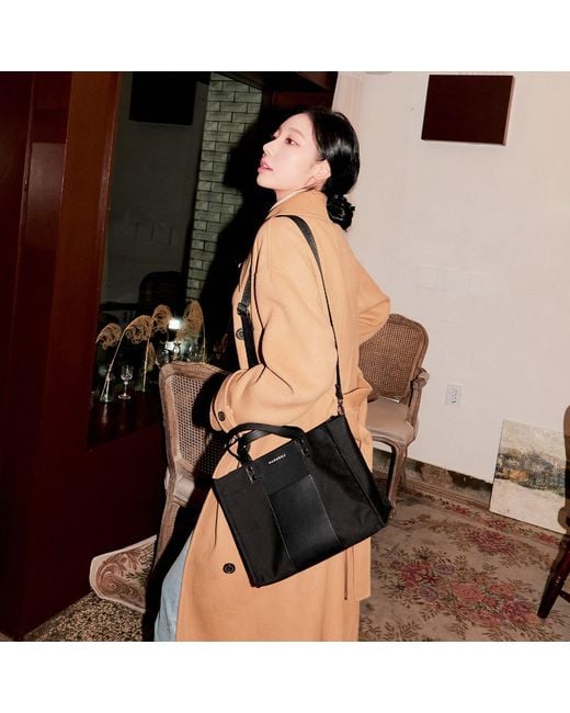 MARHEN.J Black Canvas Tote Bag