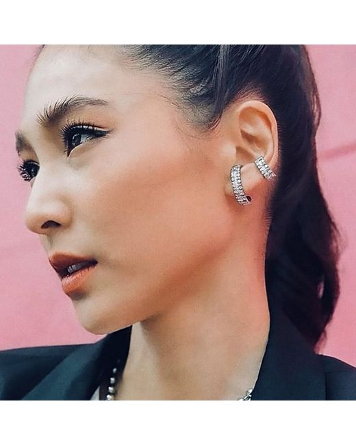 SALLY SKOUFIS White Culture Ear Cuff With Made Cz Diamond Stimulant