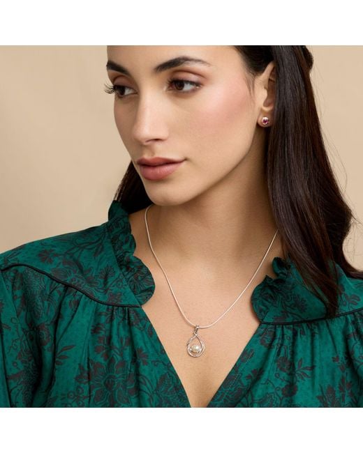 Isla Silver Metallic Undulating & Pearl Pendant