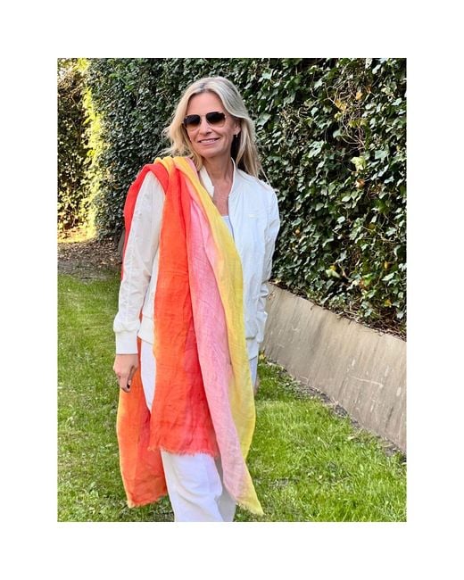 Heritagemoda Red Handmade Ombré Tie-Dye Linen Scarf – And