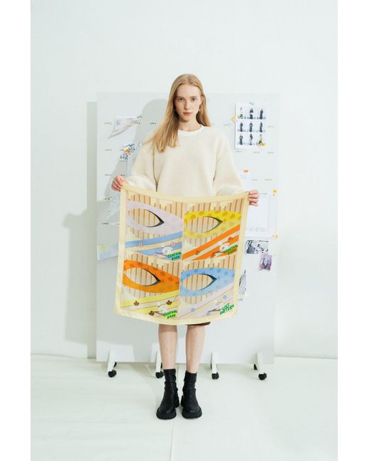 Lost Pattern Yellow Seasons
