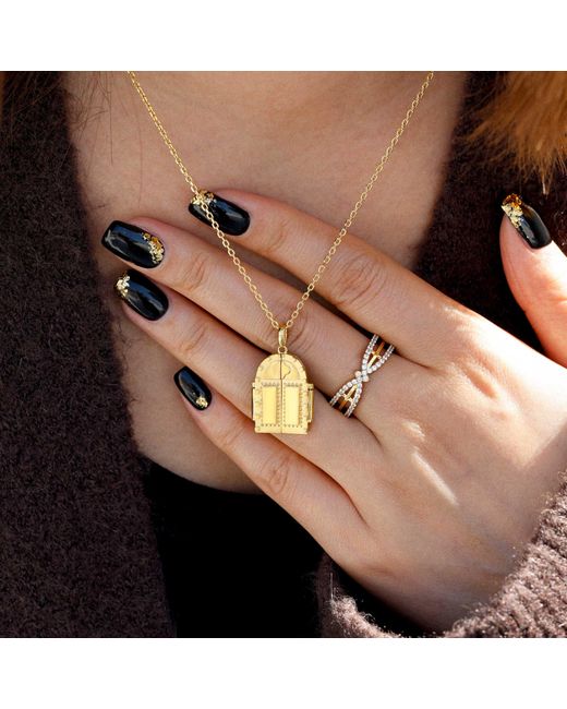 Vanimy Metallic Sacred Door Of Light Cross Necklace