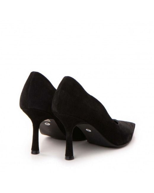The 5Th Element Black Amalia Suede Pumps