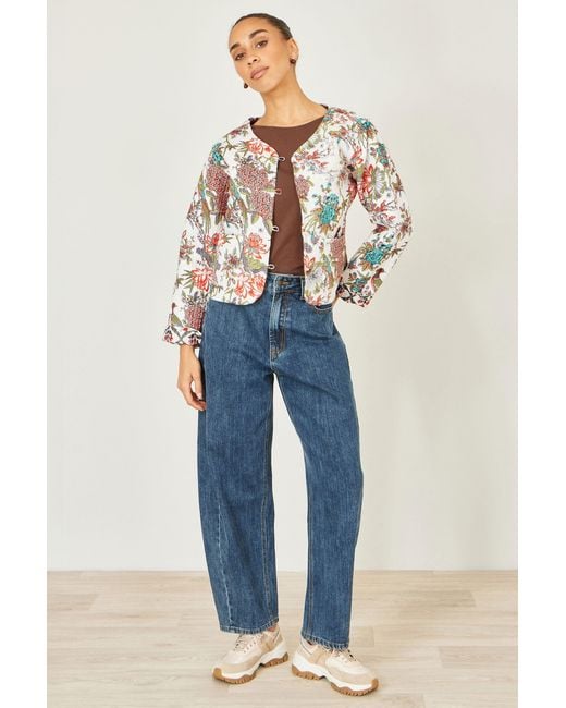 Yumi' White Peacock Print Reversible Cotton Quilted Jacket