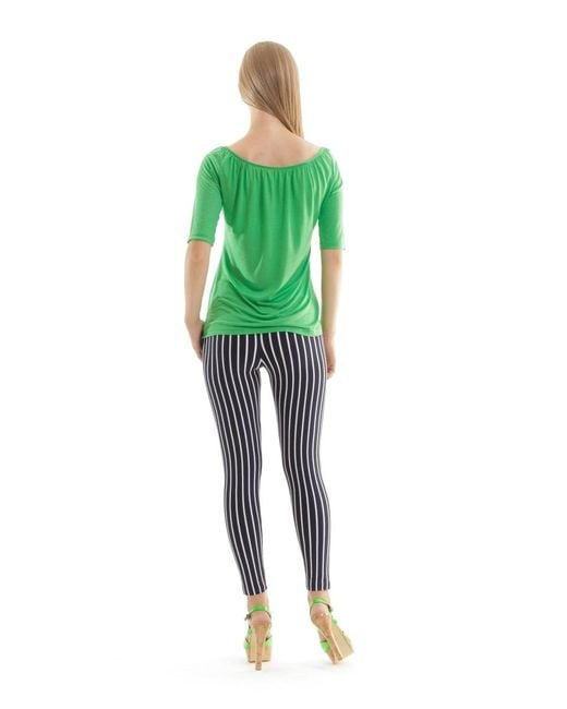 Conquista Green Scoop Neck Tee