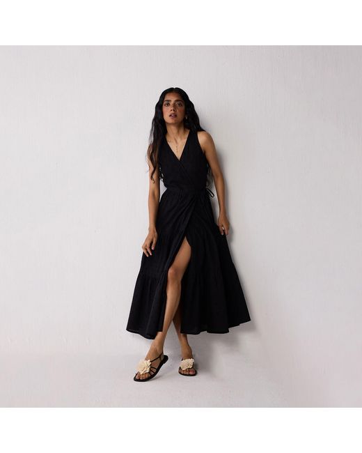 REISTOR Women's Black Sleeveless Embroidered Wrap Dress With Tiers