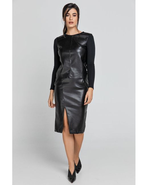 Conquista Black Faux Leather Pencil Skirt By Fashion