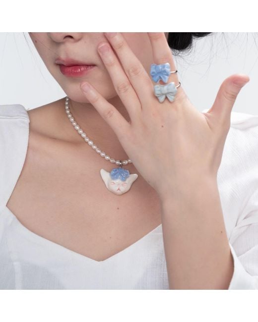 H2 Studio Blue Angry Puss Bow Tie Freshwater Pearl Necklace