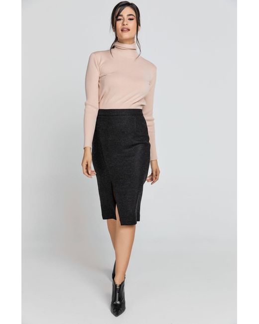 Conquista Black Mouflon Pencil Skirt