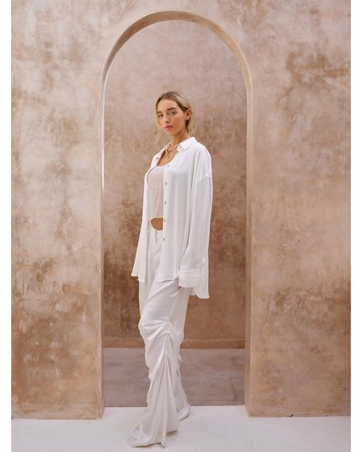 Cansu Xi White Fresh Shirt
