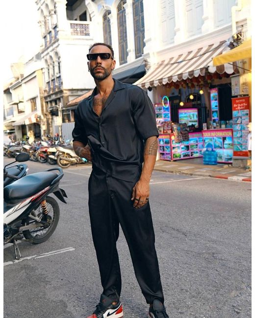 Hustle Black Is New Satin-Shirt for men