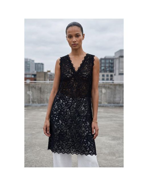 Modenaire Black Scalloped Lace Mini Dress