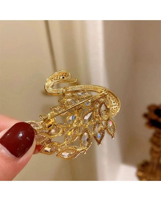 Angel Barocco White Luxury Diamond Swan Brooch