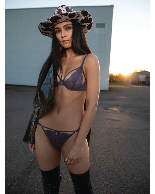 BonBon Lingerie Purple Pamela Ouvert Bra