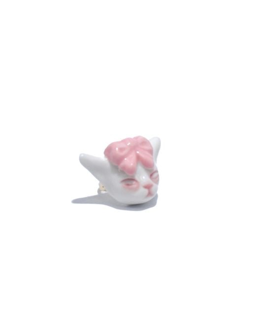 H2 Studio Pink Angry Puss Porcelain Bow Tie Cat Plated Brass Ring