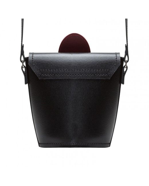 Zatchels Red Handmade Leather Daisy Barrel Bag