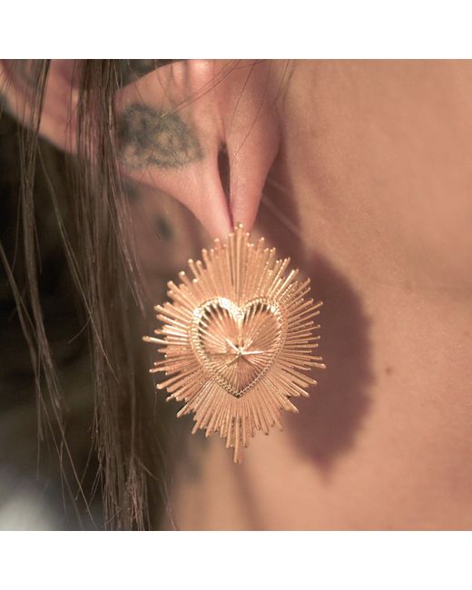 IN CAUDA VENENUM Metallic Akasha Earrings
