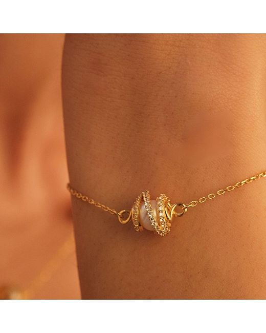 LINYA JEWELLERY Metallic Amour Caged Pearl Chain Bracelet