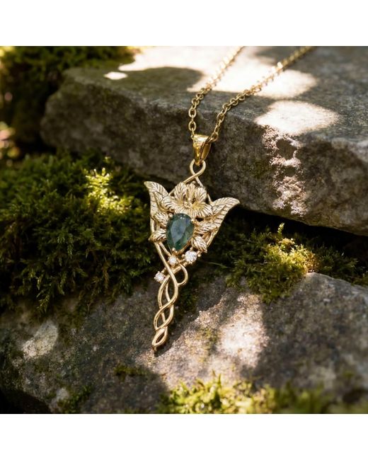 Azura Jewelry New York Metallic Evenfall Star Moss Agate Necklace Vermeil