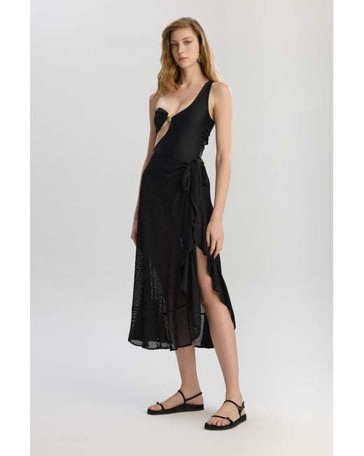 Lilamie Black Carmen Elastic Waist Asymetric Cut Beach Skirt