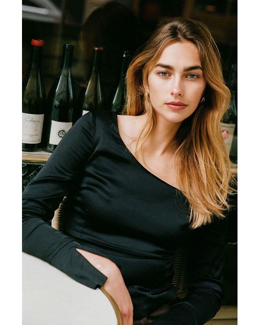 AVANI Apparel Black Azalée Top