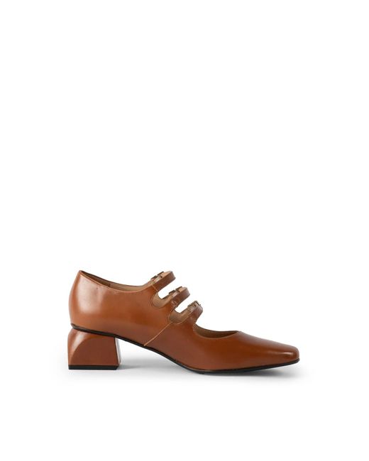 Alura Brown Leanne Shoes With A Block Heel And Straps Made Of Natural Leather