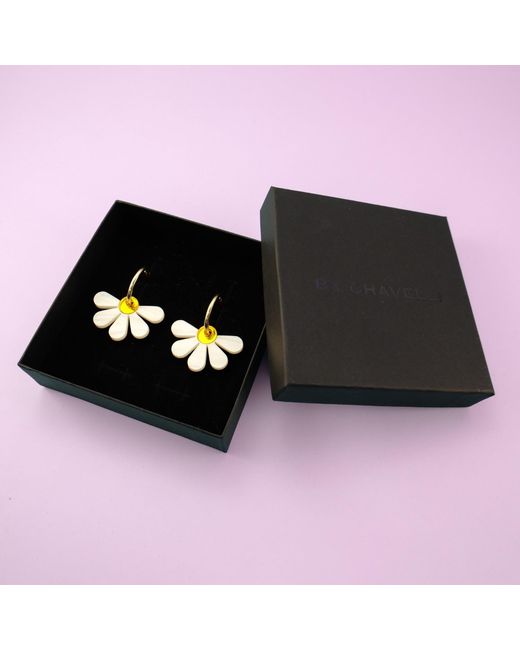 By Chavelli Metallic Daisy Dangle Earrings