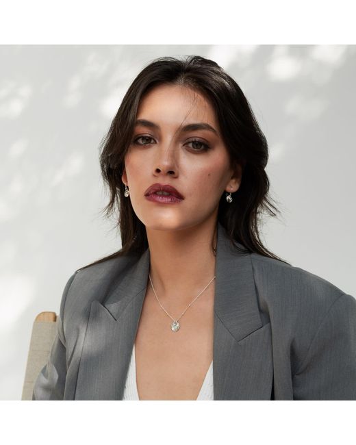 Dower & Hall Metallic Hammered Disc & Aquamarine Array Necklace