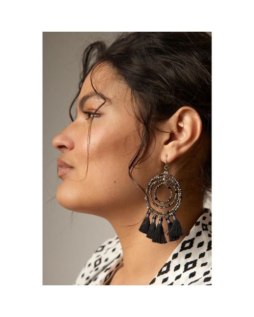 Saachi White Beaded Tassel Hoop Earrings
