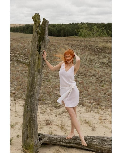 SALANIDA White Mare 100% Linen Tank Top