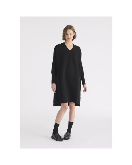 Paisie Black V-Neck Ribbed Jumper Dress