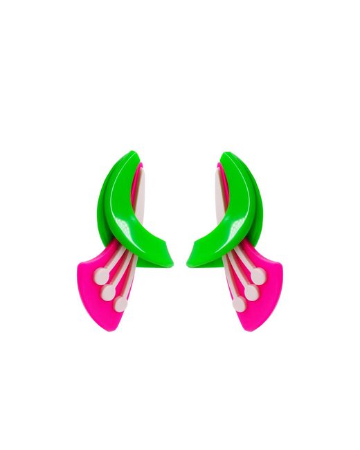 Gissa Bicalho Pink Acrylic Handmade Earring Dual Flower