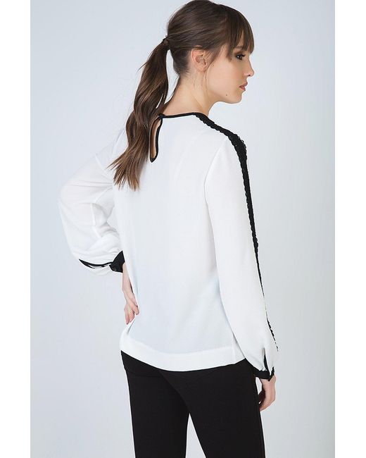 Conquista Natural Neutrals Contrast Ecru Top With Long Sleeves With Lace Detail & Button Fastening