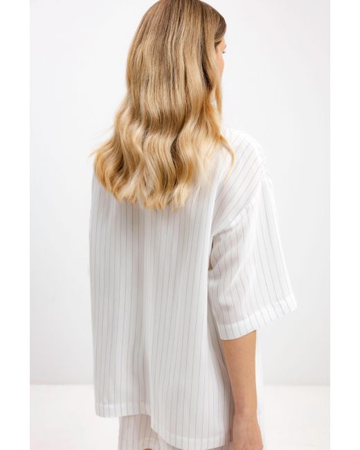 InAvati White Pyjama Shirt With Stripes And Short Sleeves