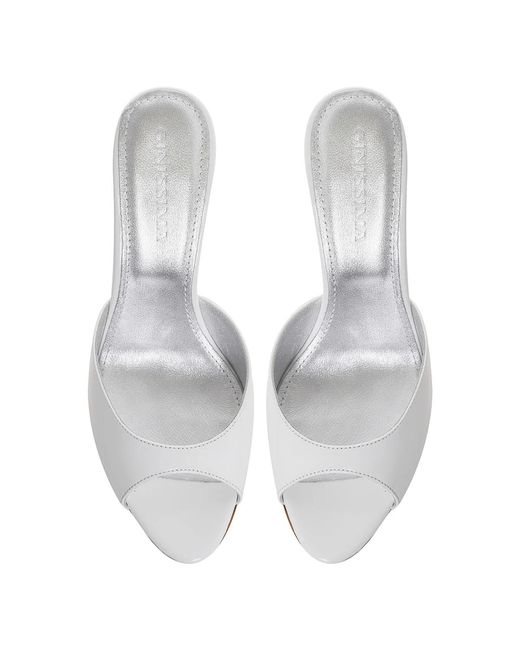 Ginissima White Vicky Patent Leather, Round Toe