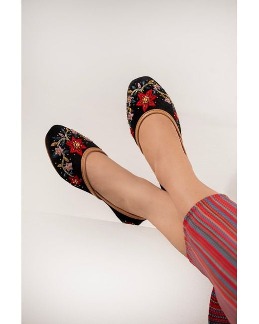Fuchsia Shoes Brown Lotus